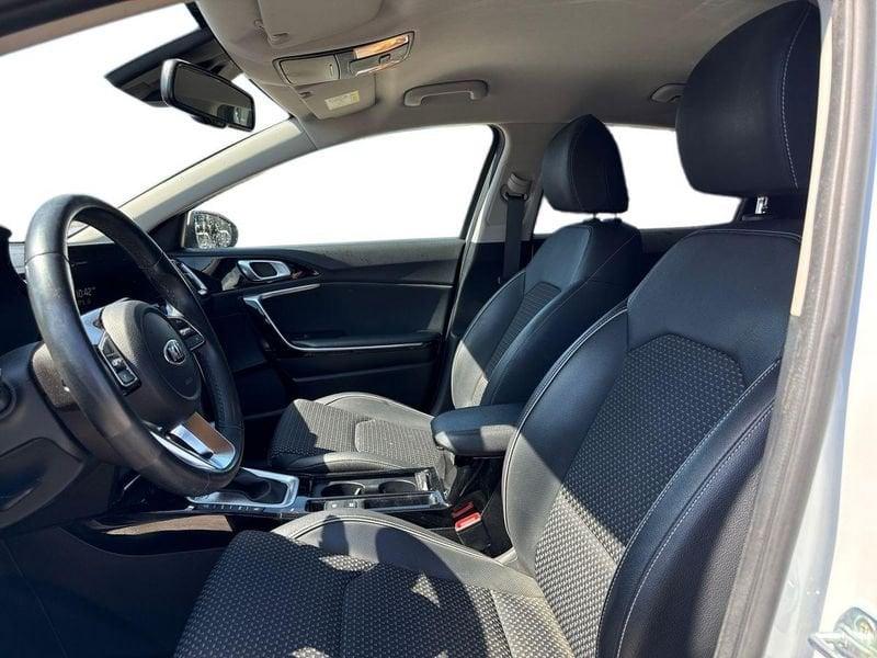 KIA Xceed 2019 1.6 gdi phev High Tech s/Adas Pack Plus 141cv dct