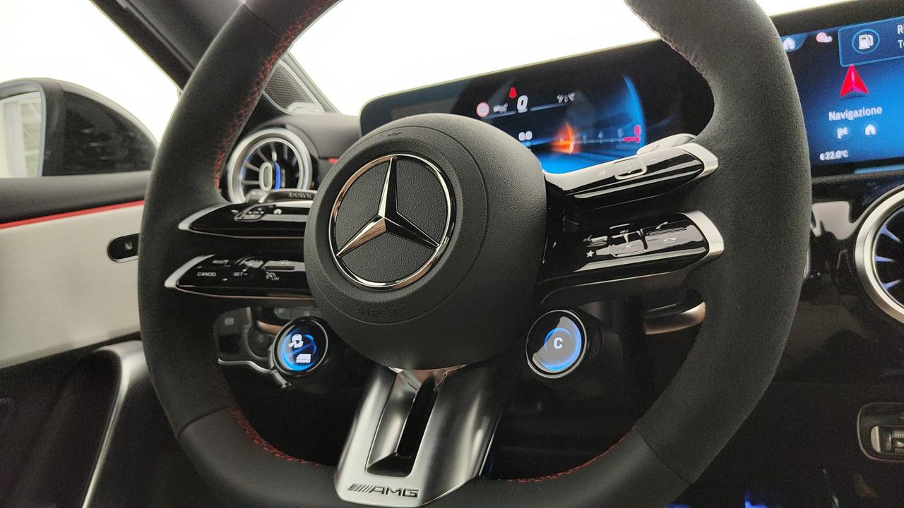 Mercedes-Benz Mercedes-AMG A 35 4MATIC