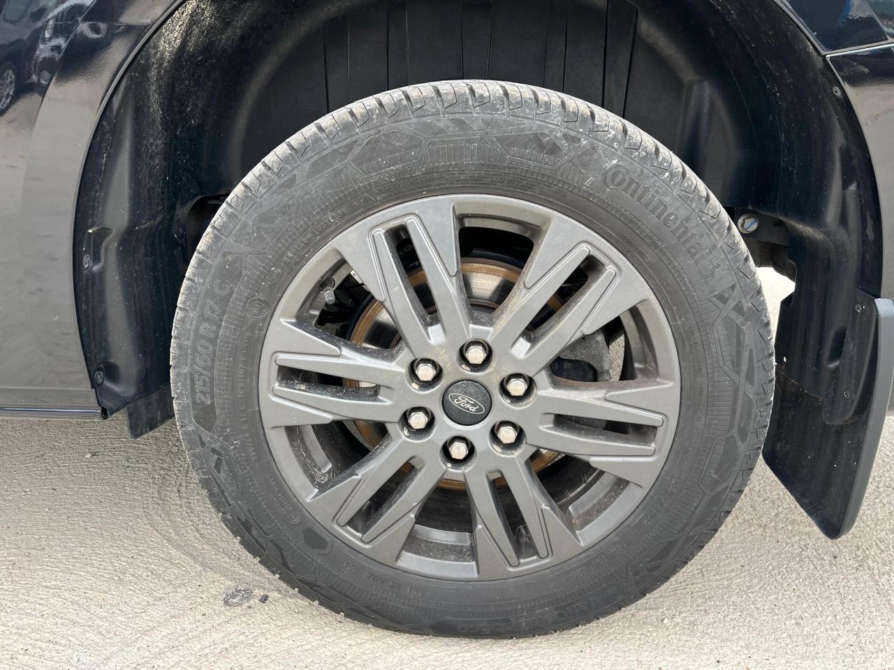 Ford Tourneo Custom 320 L2H1 2.0 170CV AUTO