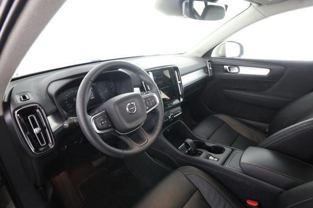 VOLVO XC40 XC40 T2 Geartronic Momentum Pro
