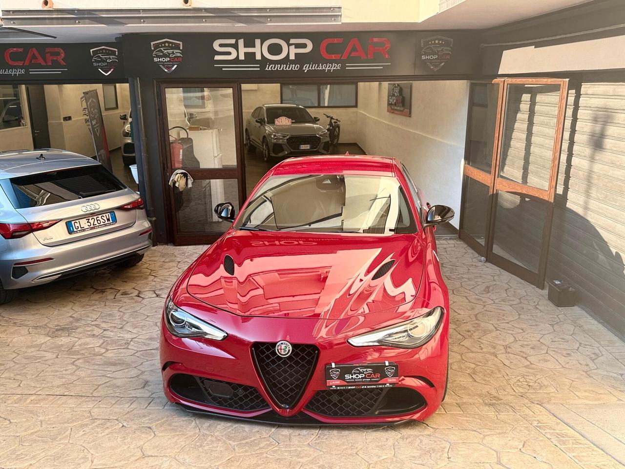 Alfa Romeo Giulia 2.9 V6 Bi-Turbo AT8 Quadrifoglio