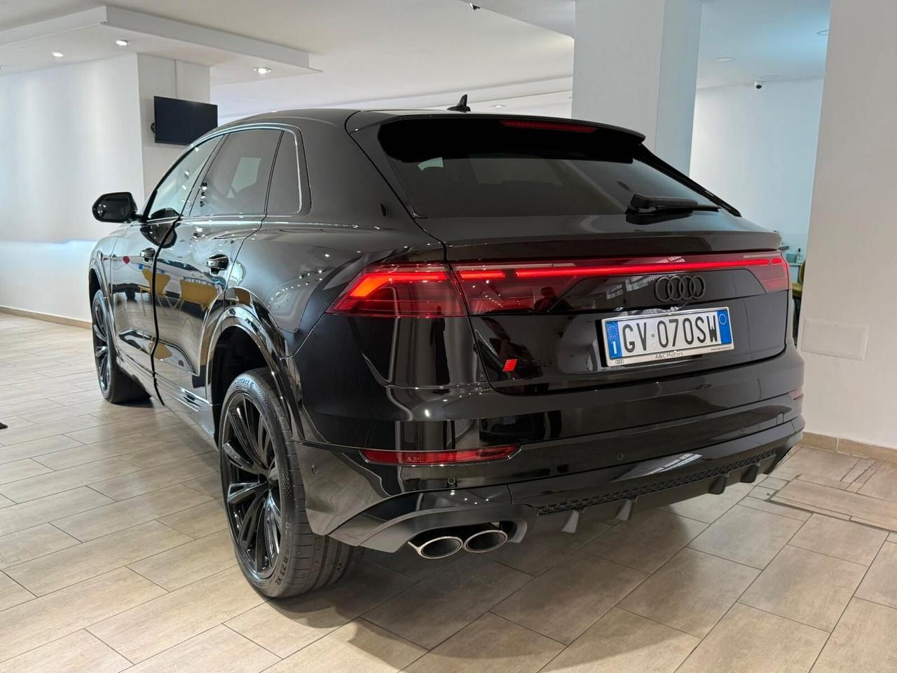 AUDI Q8 SQ8 SUV TFSI QUATTRO TIIPTRONIC SPORT ATTITUDE CON SOLI 15.000 KM