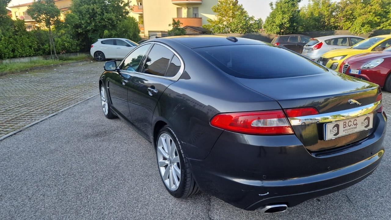 Jaguar XF 3.0 DS V6 Premium Luxury