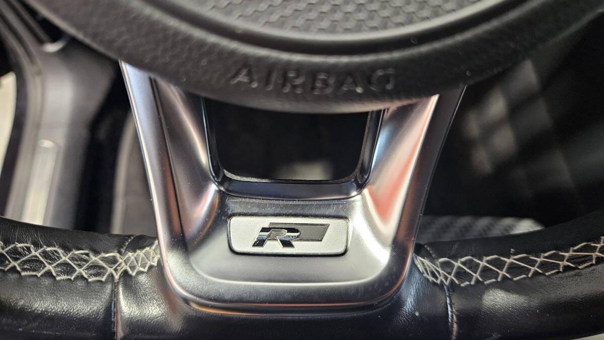 Volkswagen Golf 1.6 tdi Highline 115cv