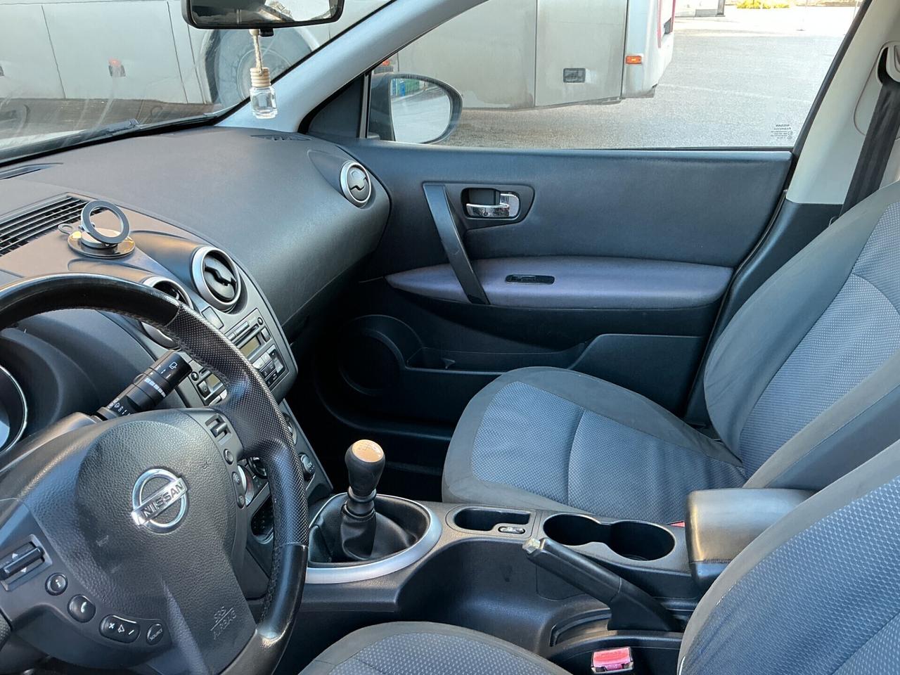 Nissan Qashqai 1.5 dCi DPF Tekna