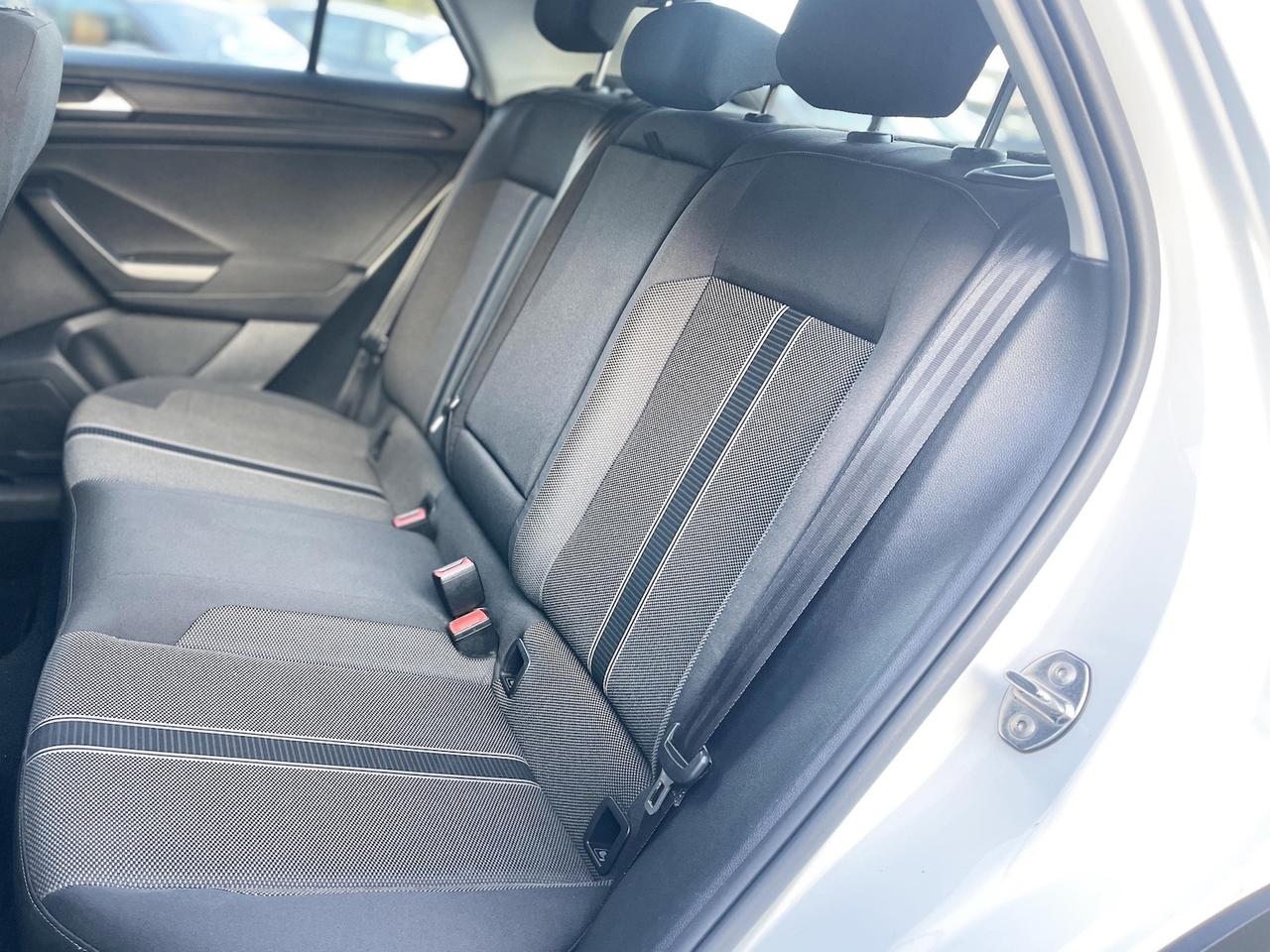 Volkswagen T-Roc 1.0 TSI Benzina 115CV E6 Neo - 2019