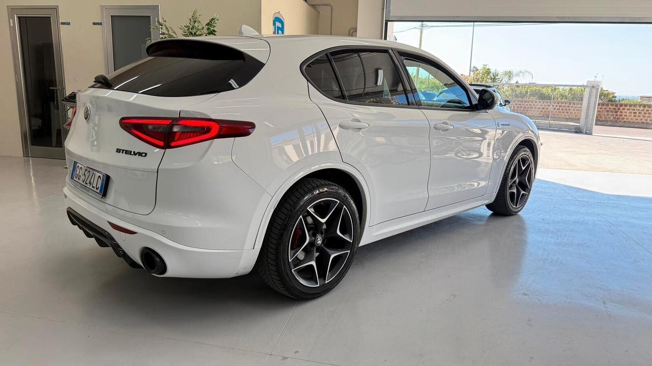 Alfa Romeo Stelvio 2020 2.2 t Veloce Ti Q4 210cv auto