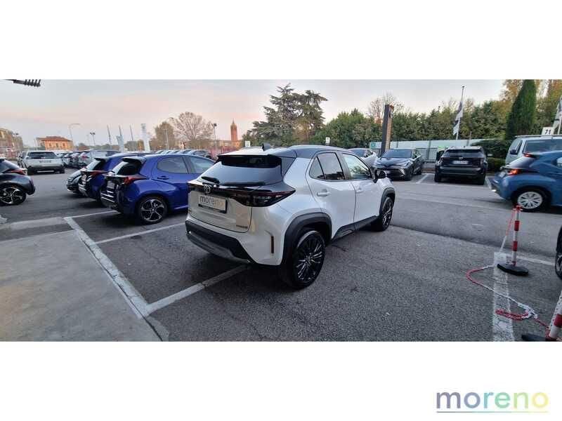 Toyota Yaris Cross 1.5h Adventure fwd 116cv e-cvt