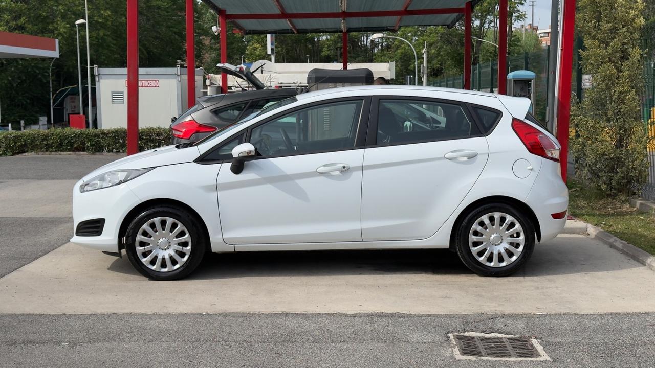 Ford Fiesta 1.0 80CV 5 porte Titanium 2013