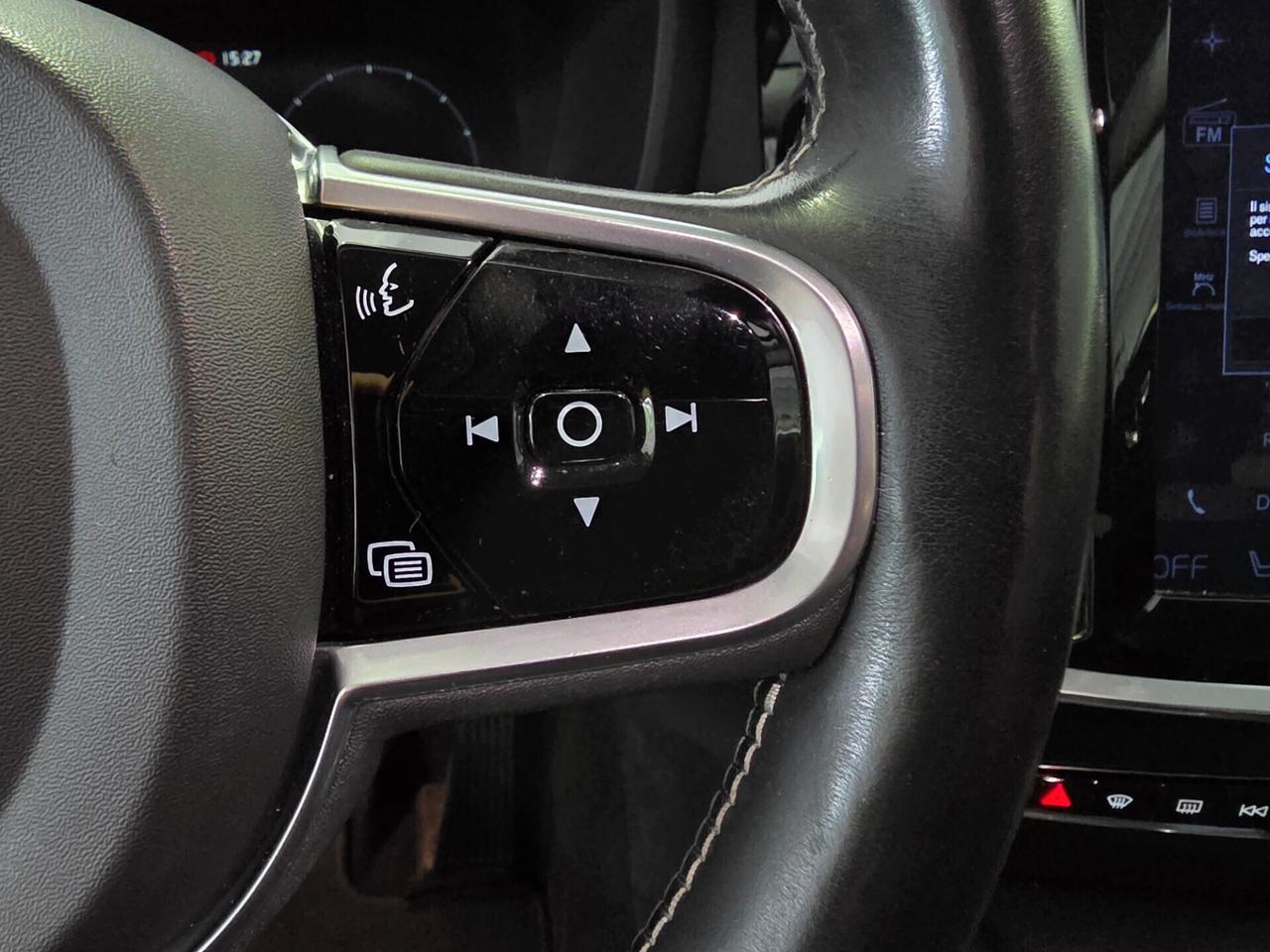 Volvo V60 D4 Geartronic gancio traino, uniproprietario, €6D