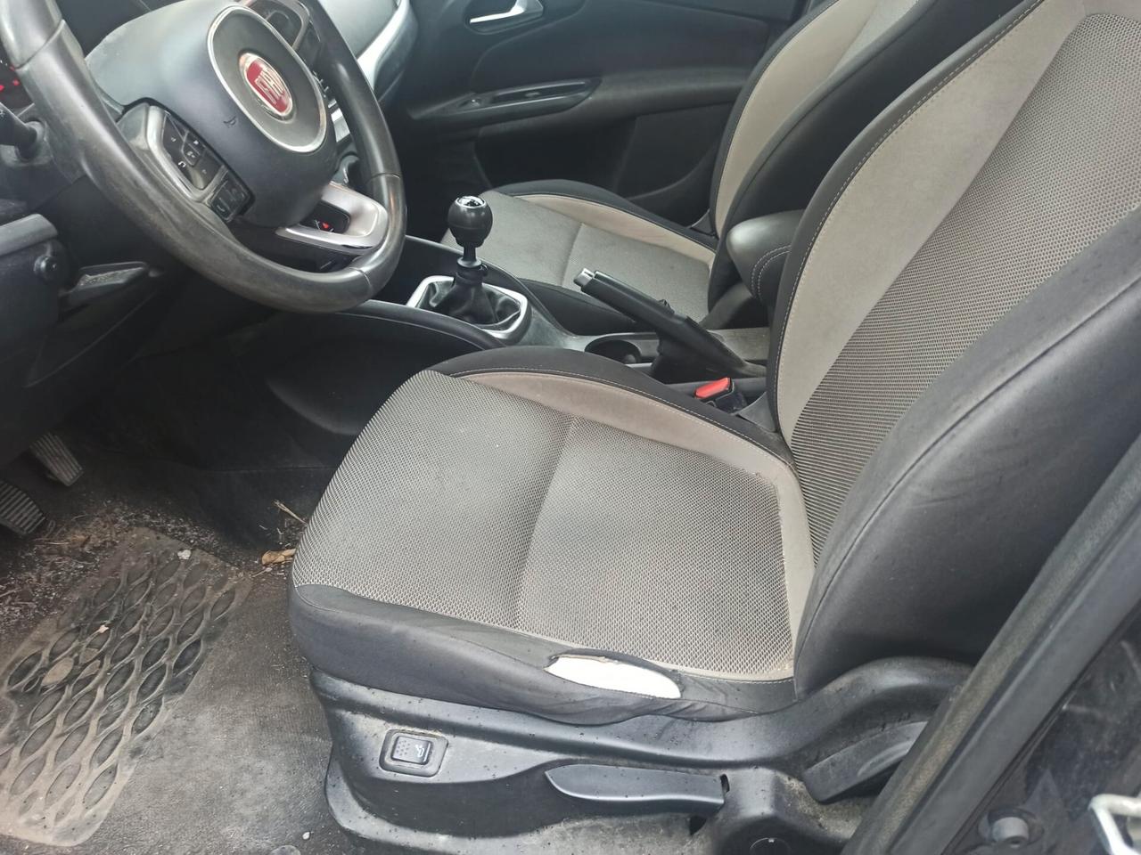 Fiat Tipo 1.6 Lounge-2016