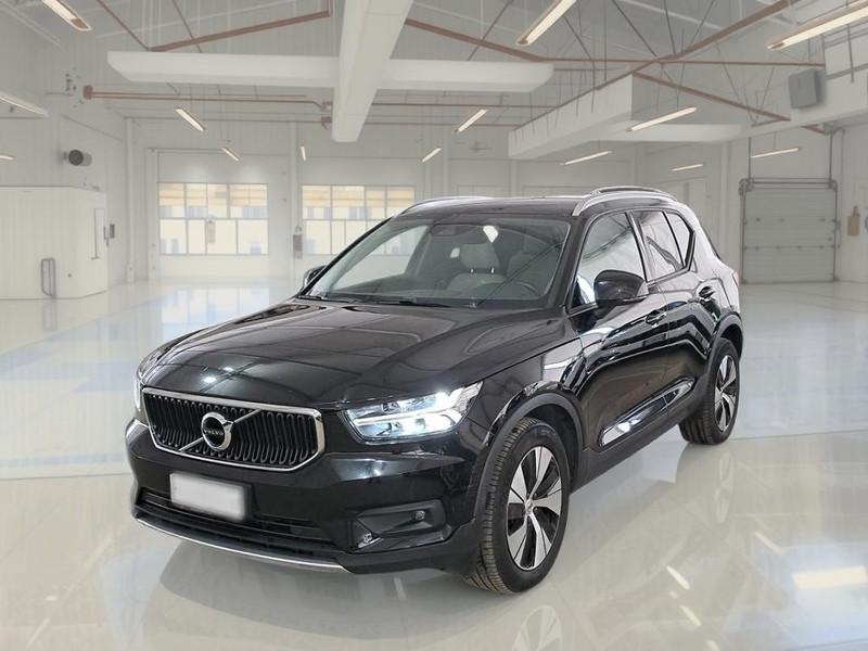VOLVO XC40 D3 AWD Geartronic Momentum Pro MY21