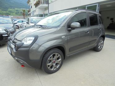 Fiat Panda Pandina 1.0 FireFly 65 CV Hybrid Cross