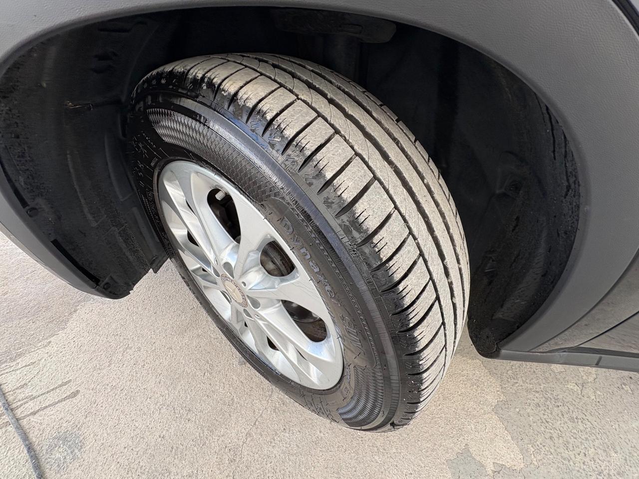 Mercedes-benz GLA 180 d Premium PARI AL NUOVO!