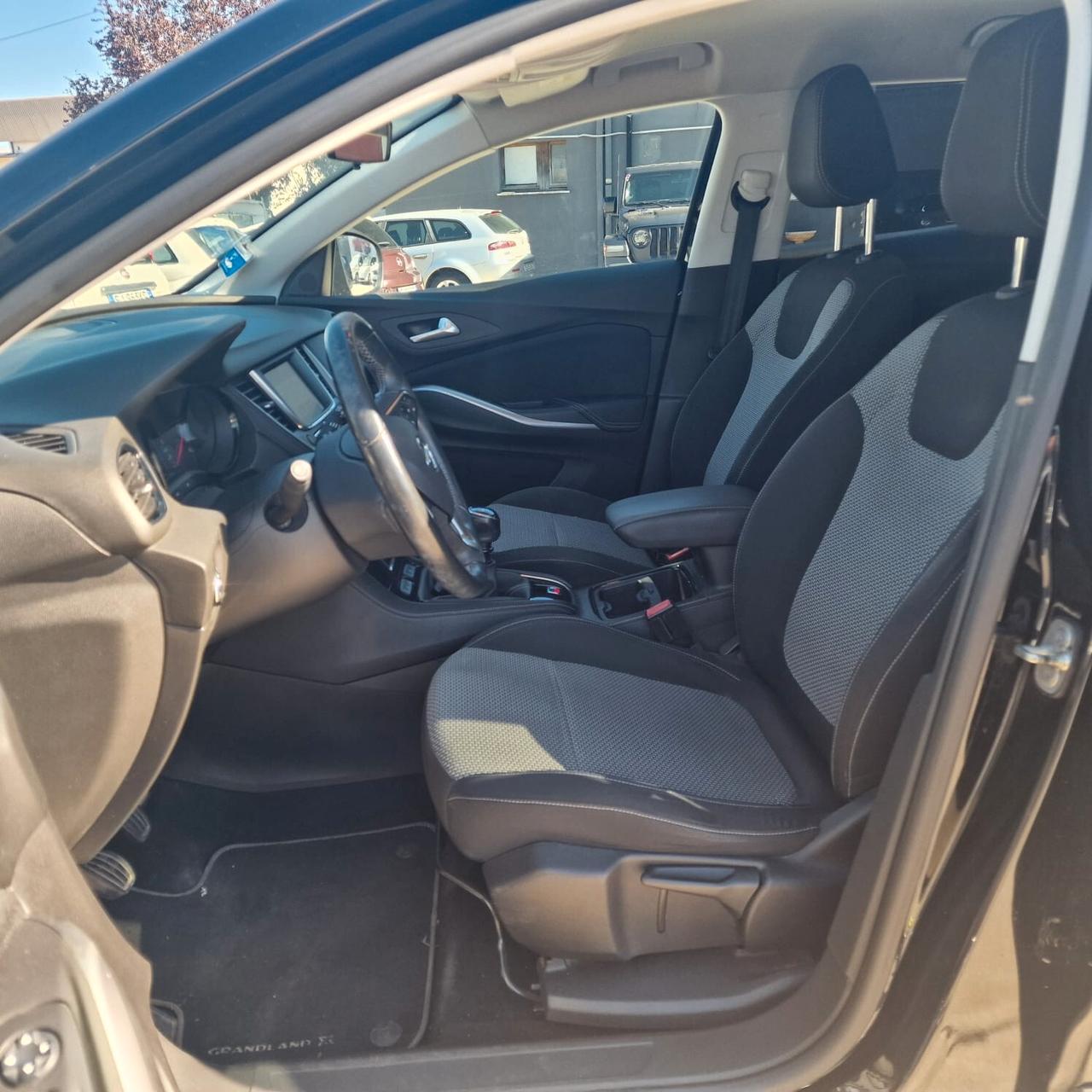 Opel Crossland X Grandland 1.6 ecotec Innovation