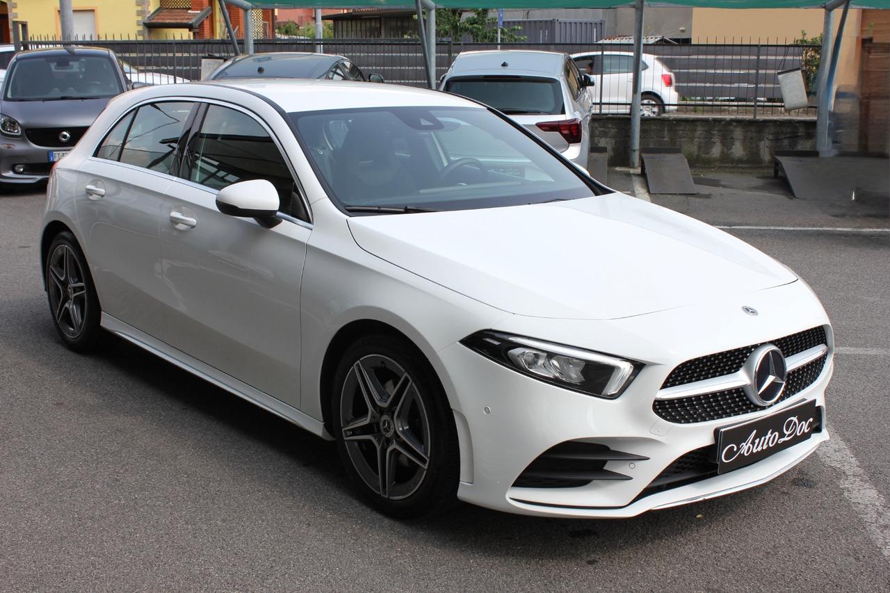 MERCEDES-BENZ A 180 AUTOMATIC BUSINESS AMG 7G-DCT TELECAMERA - NAVY