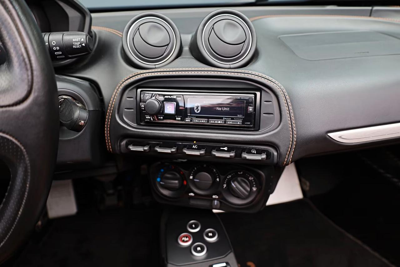 Alfa Romeo 4C 1750 TBi Spider FULL CARBON/ALPINE/RETROCAMERA