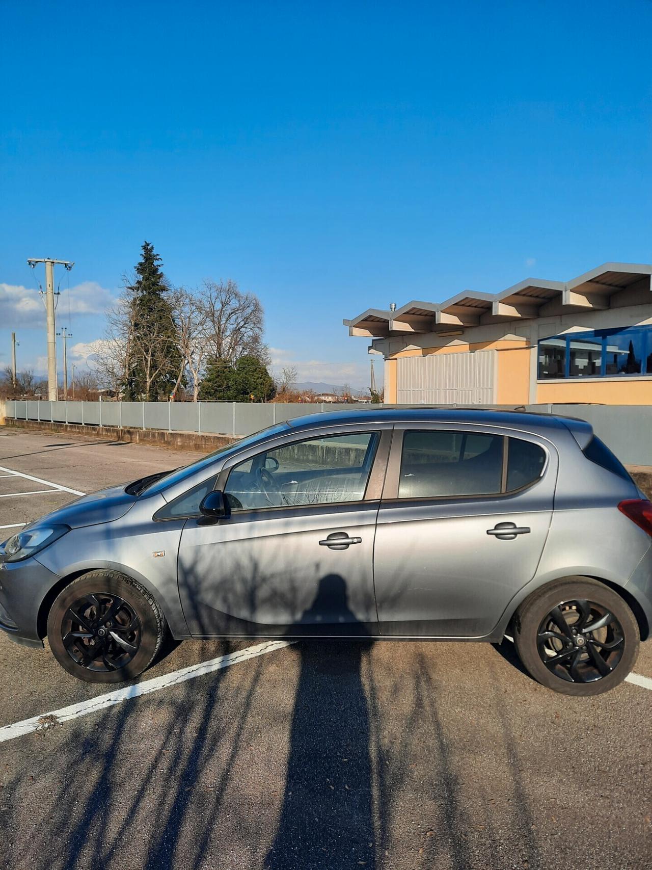 Opel Corsa 1.4 90CV GPL 5 porte b-Color Ok Neopatentati