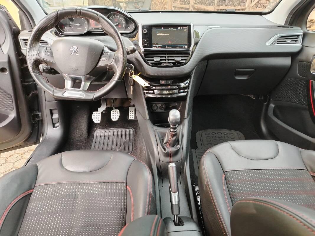 Peugeot 208 1.6 bluehdi GT Line s&s 120cv 5p