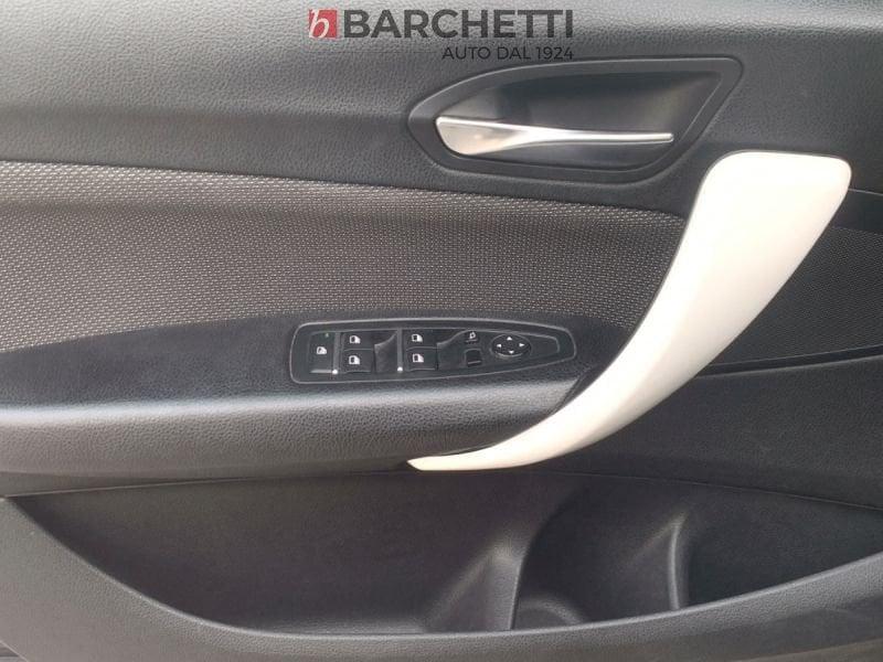 BMW Serie 1 (F20) 116D 5P. URBAN