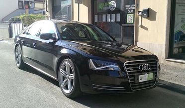 AUDI A8 3.0 TDI 250 CV clean diesel quattro tiptronic