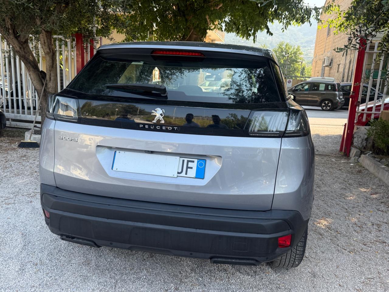 Peugeot 3008 BlueHDi 130 S&S EAT8