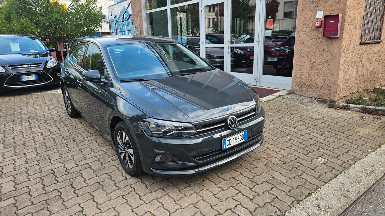 Volkswagen Polo 5p 1.0 evo Comfortline 80cv NAVY-CRUISE-CARPL