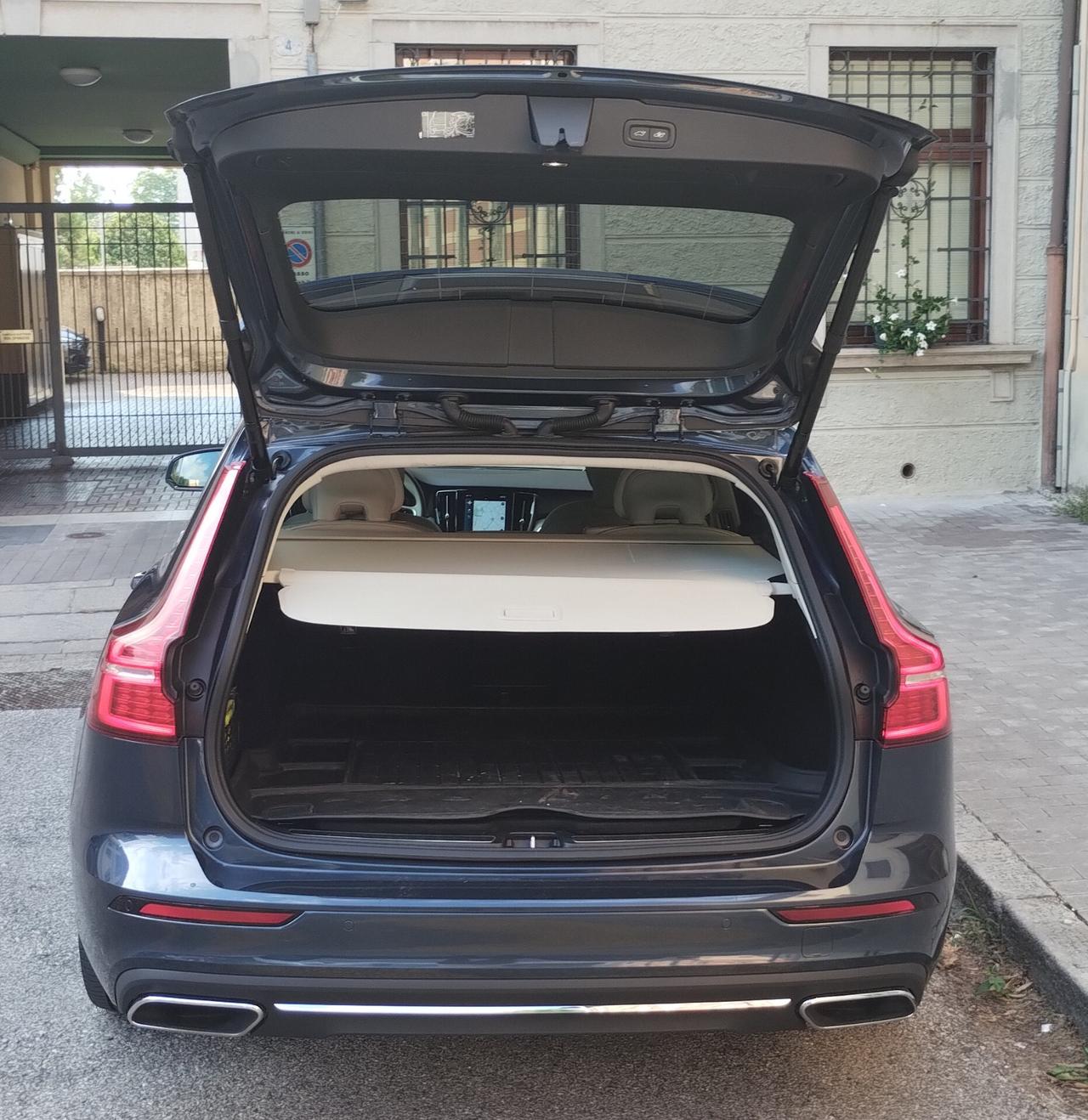 Volvo V60 B4 (d) Geartronic Inscription