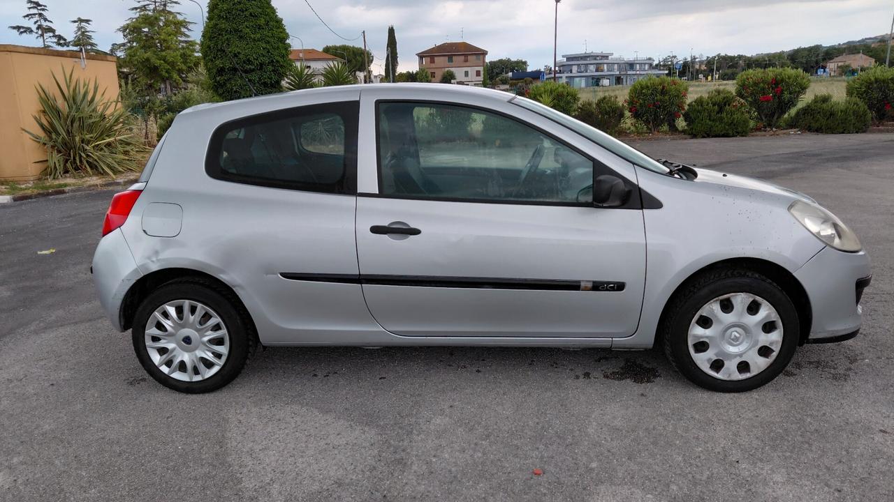 Renault Clio Storia 1.5 dCi 65CV 3 porte Dynamique