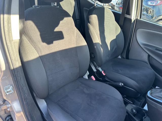 LANCIA Ypsilon 1.2 69 CV 5P GPL Ecochic Gold