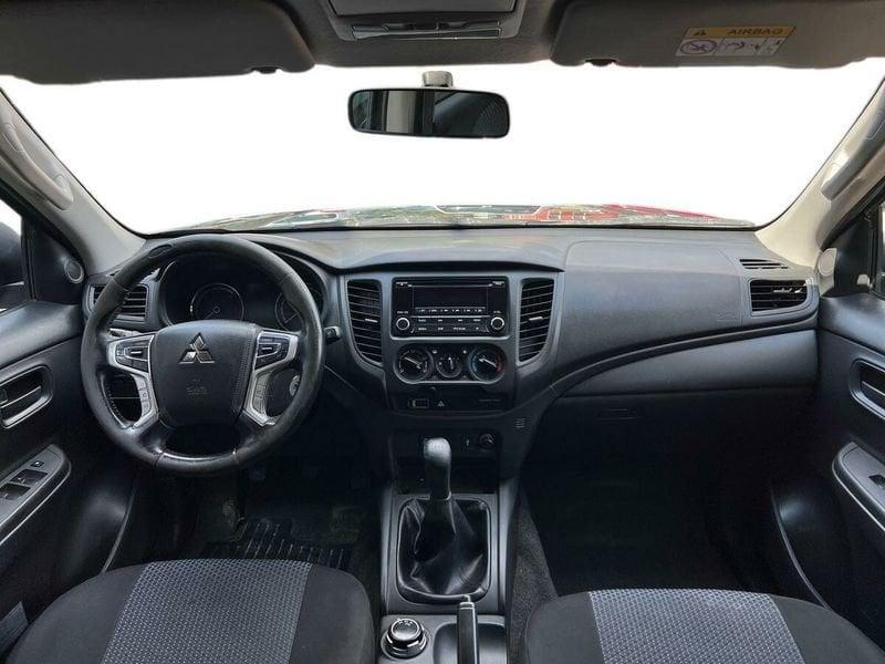 Mitsubishi L200 L200 cl.cab 2.3d Invite Connect 4wd 150cv