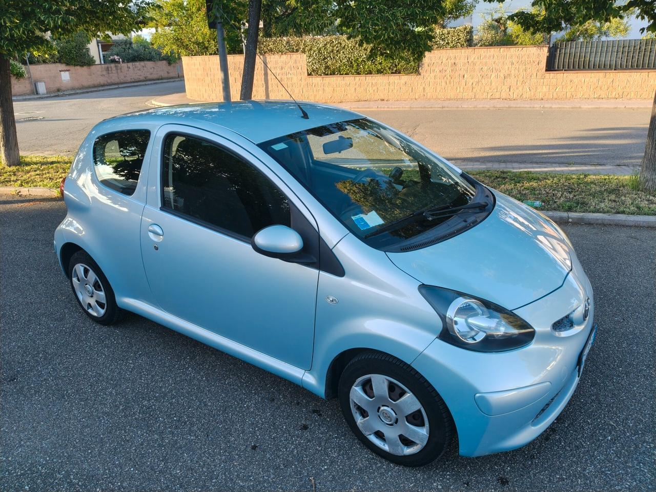 Toyota Aygo 1.0 3 porte SOLO 134.000 KM