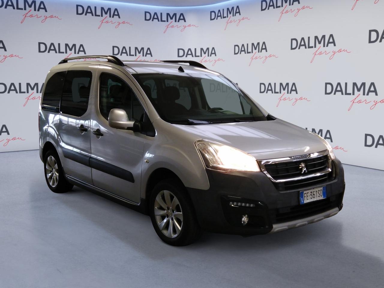 PEUGEOT Partner Tepee - Partner Tepee 1.6 bluehdi Outdoor s&s 120cv