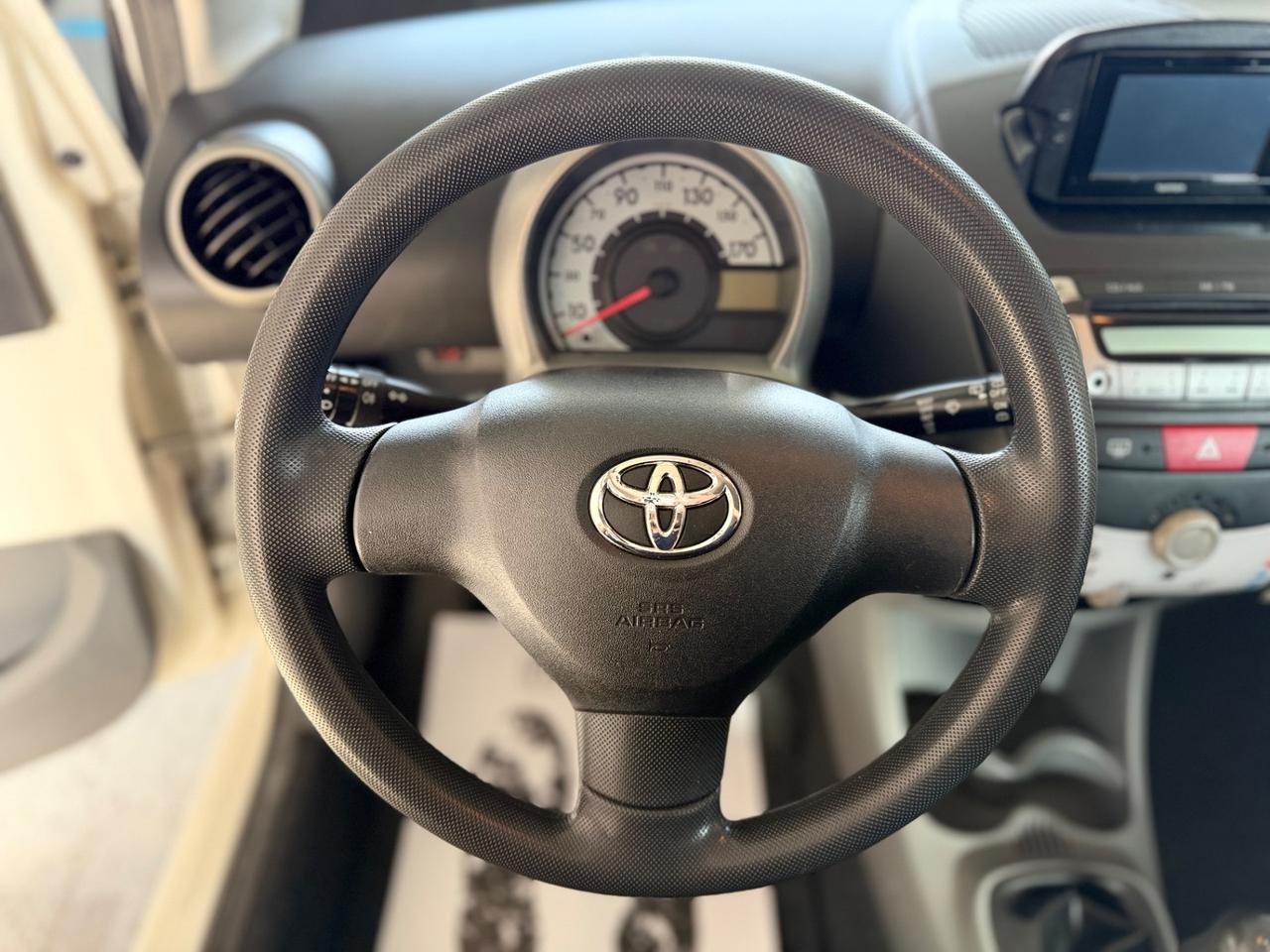 Toyota Aygo 1.0 12V VVT-i 3 porte Now NEOPATENTATI