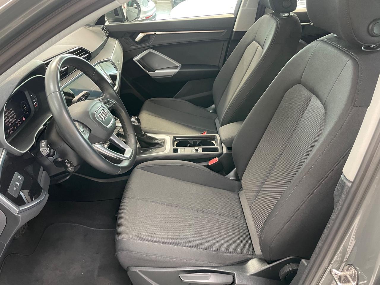 Audi Q3 SPB 45 TFSI e S tronic Business Plus
