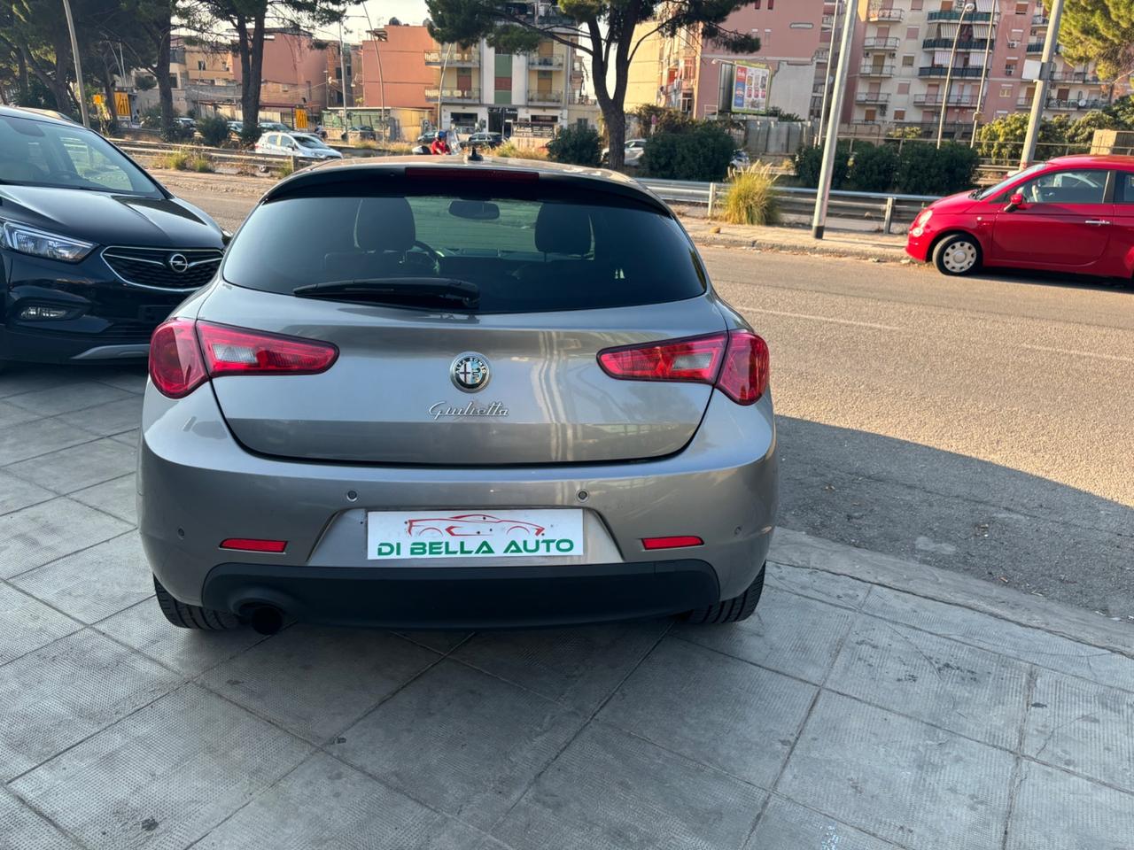 Alfa Romeo Giulietta 1.6 JTDm-2 105 CV Progression