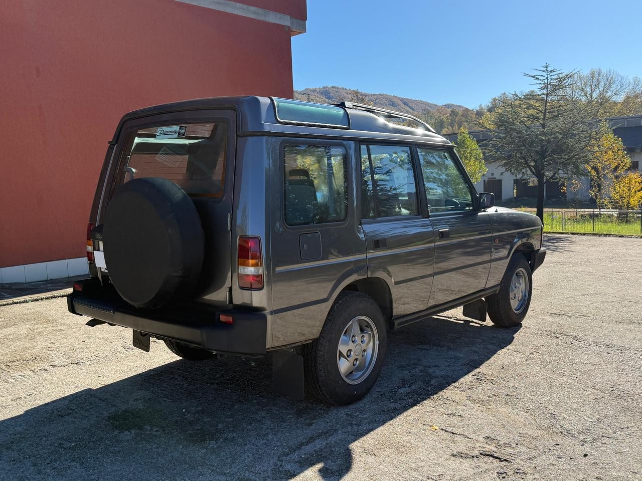 Land Rover Discovery 2.5 Tdi 5 porte