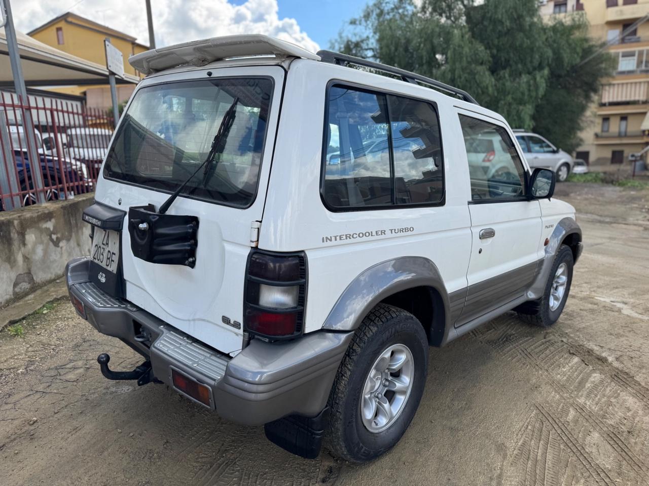 MITSUBISHI PAJERO 2.5 TD 4WD GLS