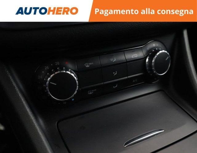 MERCEDES-BENZ GLA 200 d Automatic 4Matic Premium