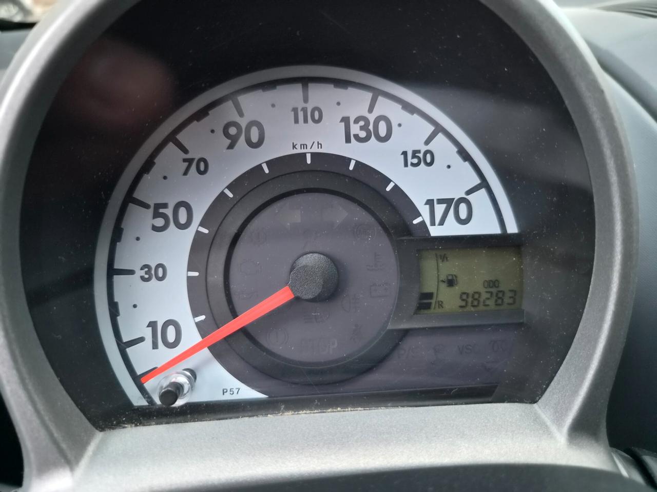 Toyota Aygo 1.0 12V VVT-i 5 porte Sol