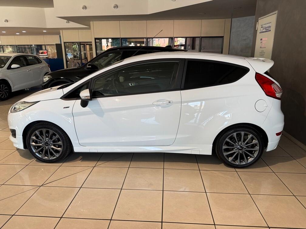 Ford Fiesta 3p 1.5 tdci ST-line 75cv Navi 16" Neopat