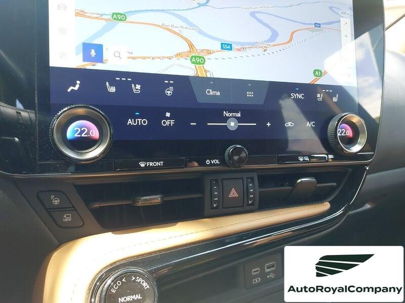 Lexus NX Plug-in Luxury 4WD MY22