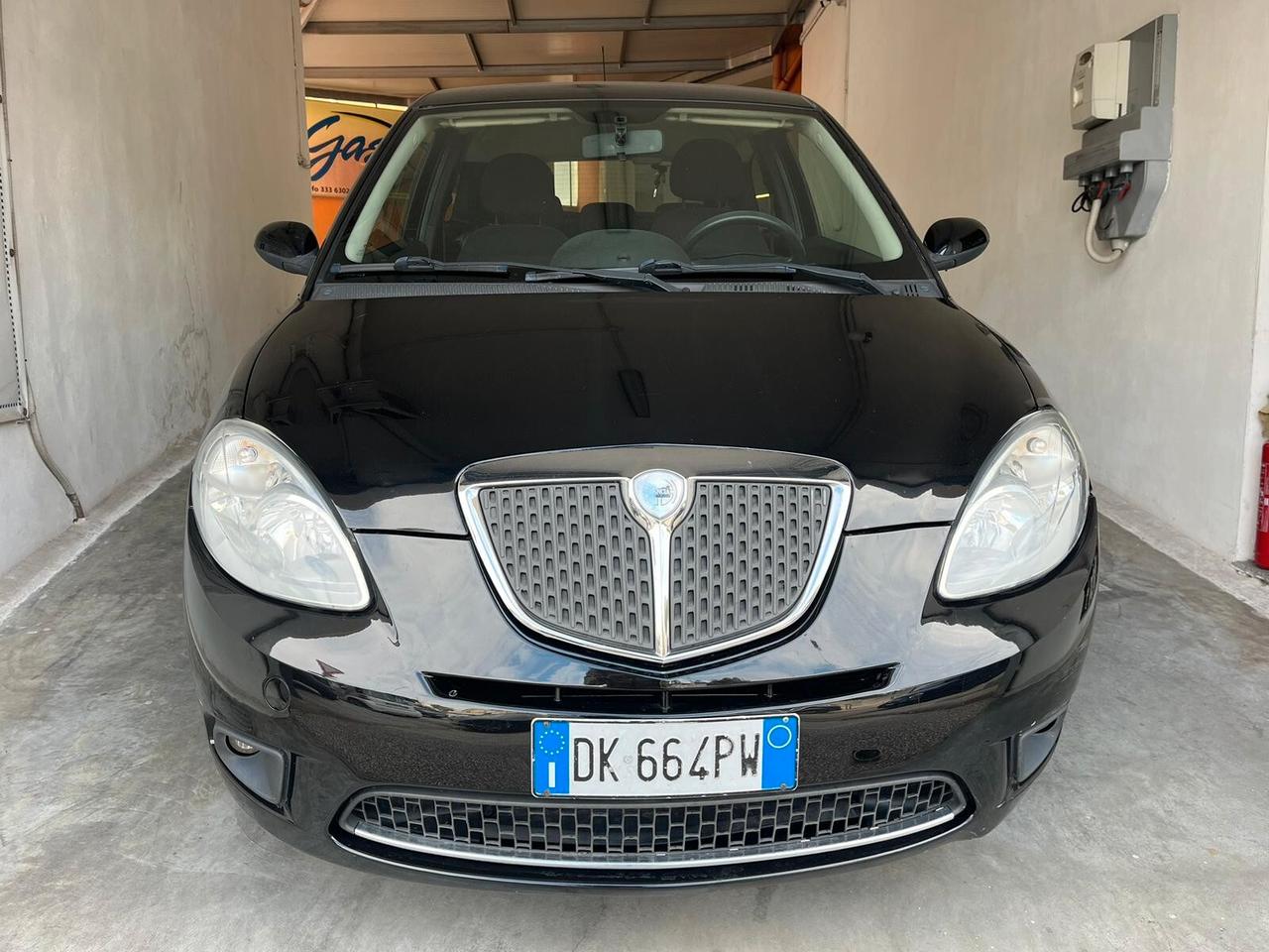 Lancia Ypsilon 1.2 benzina
