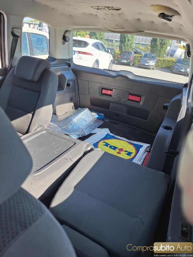 VOLKSWAGEN Touran 1.6 TDI Trendline