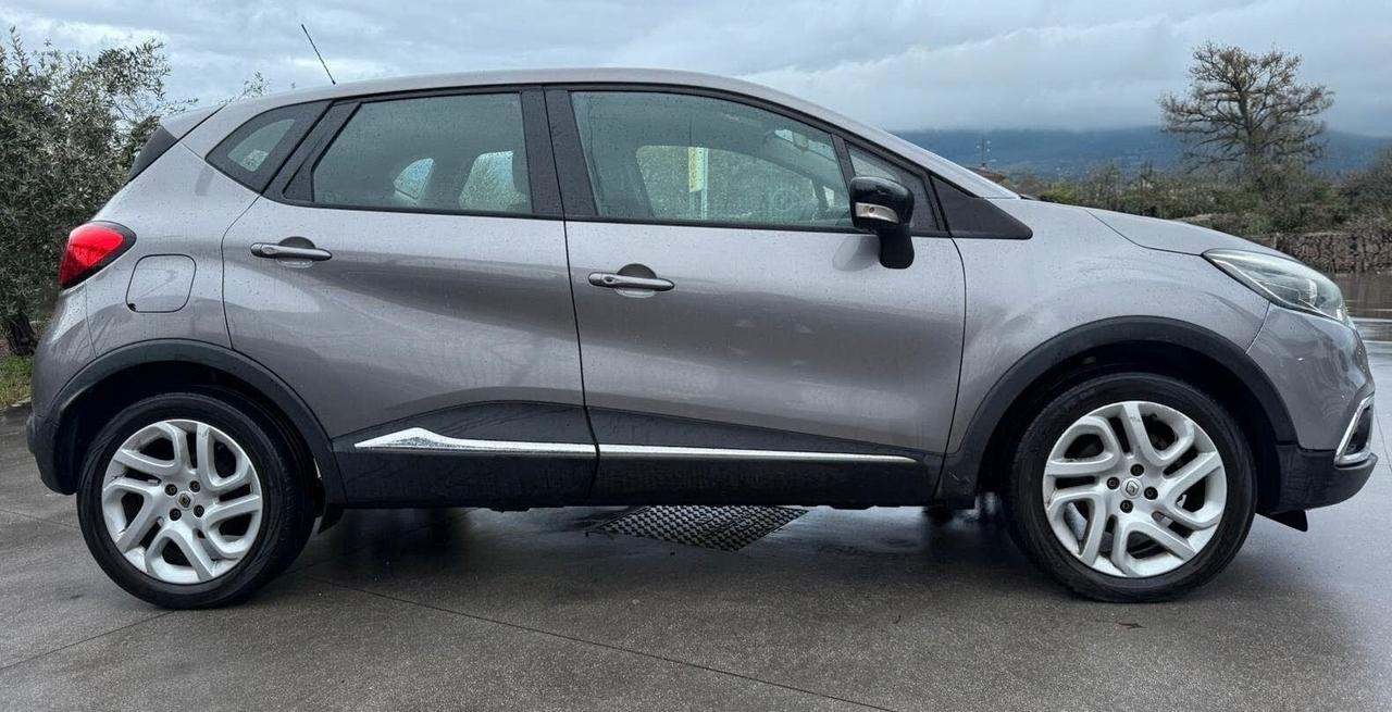 Renault Captur 1.5 dCi*UNICOPROPRIETARIO *8V 90 CV Start&Stop Energy R-Link