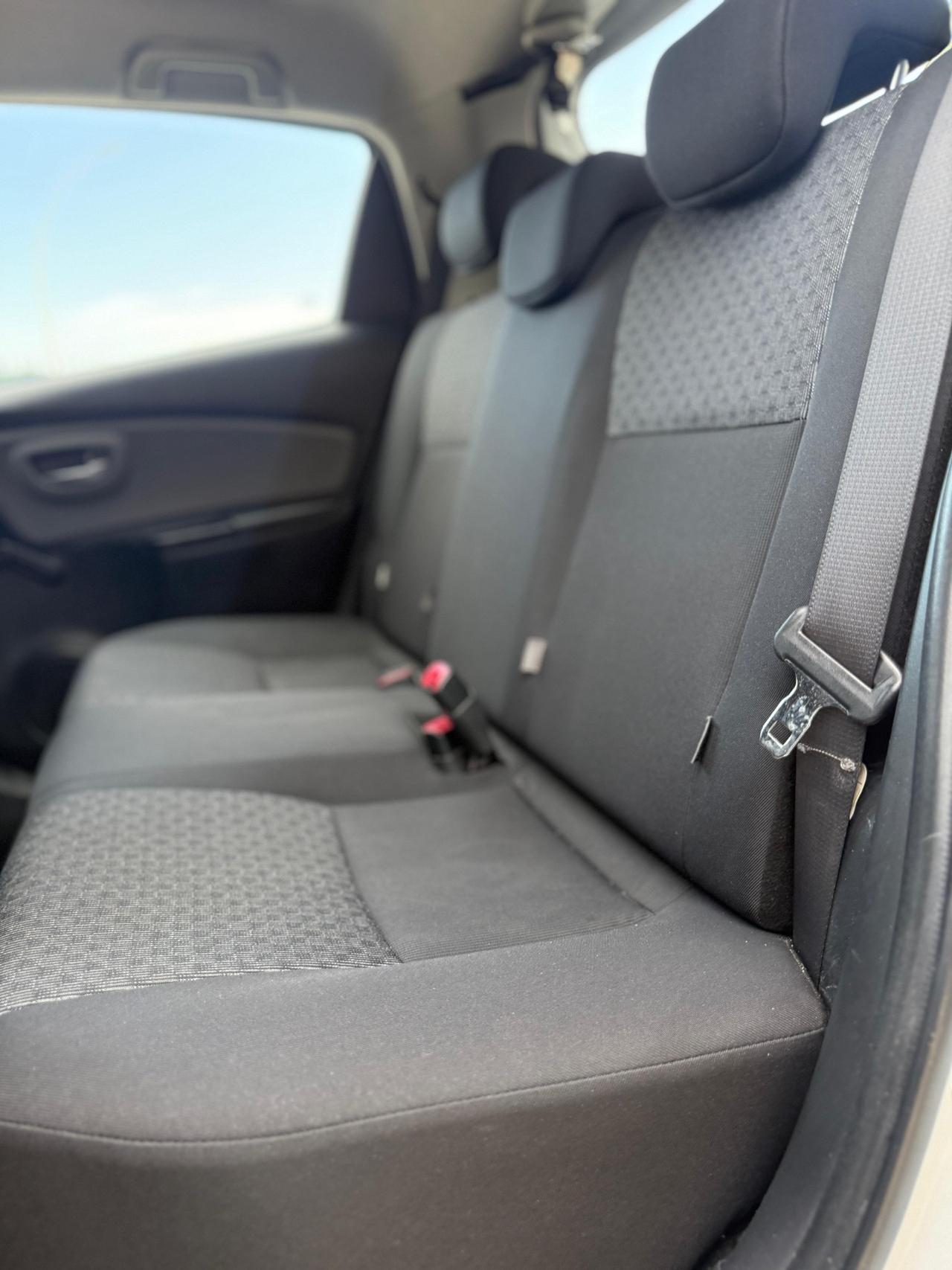 Toyota Yaris 1.4 D-4D 5 porte Lounge