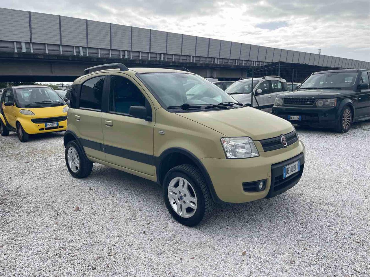 FIAT PANDA - 4X4 - INTEGRALE - GANCIO TRAINO
