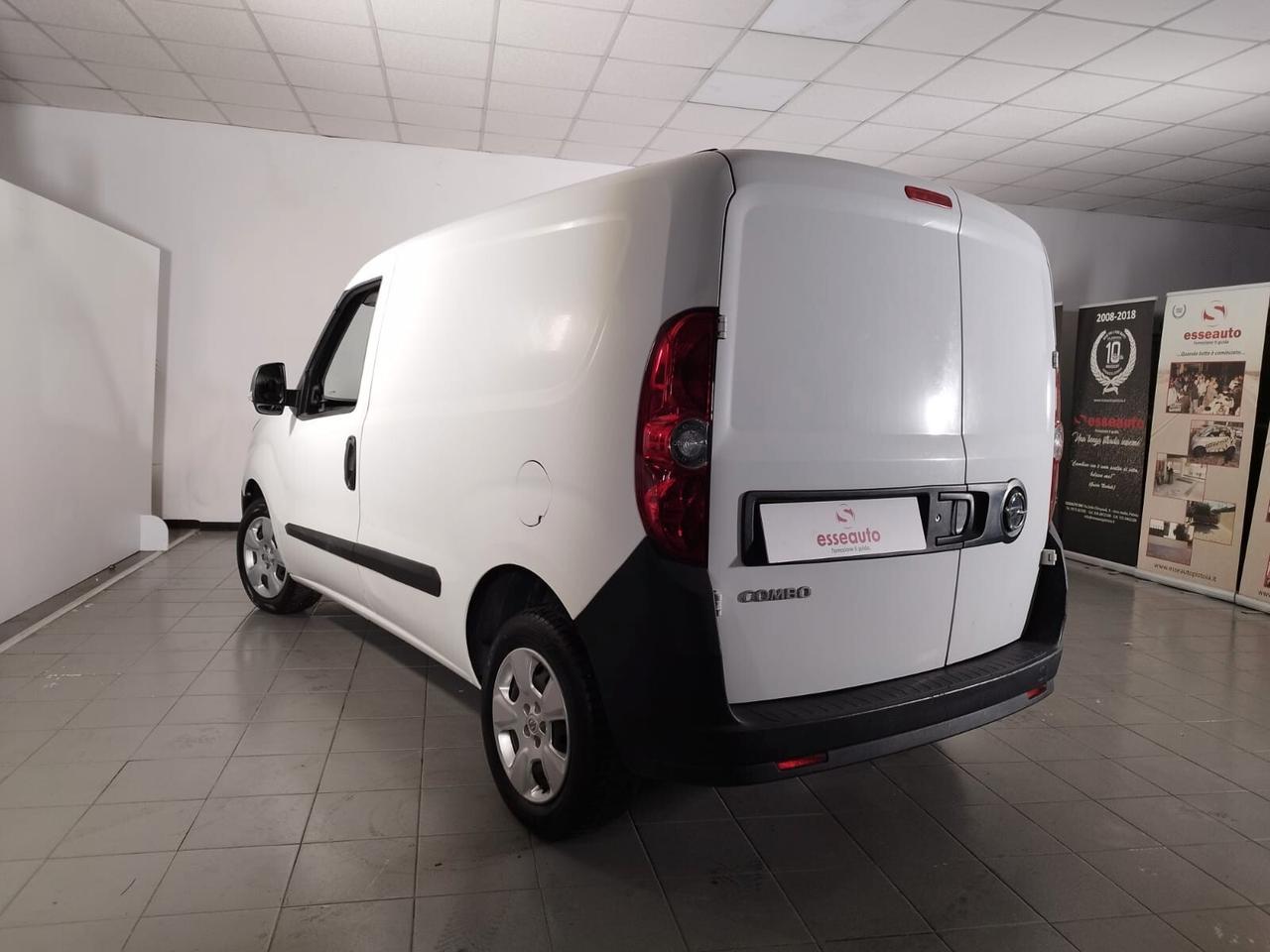 Opel Combo 1.6 CDTI 105CV Van E6 IVA ESPOSTA