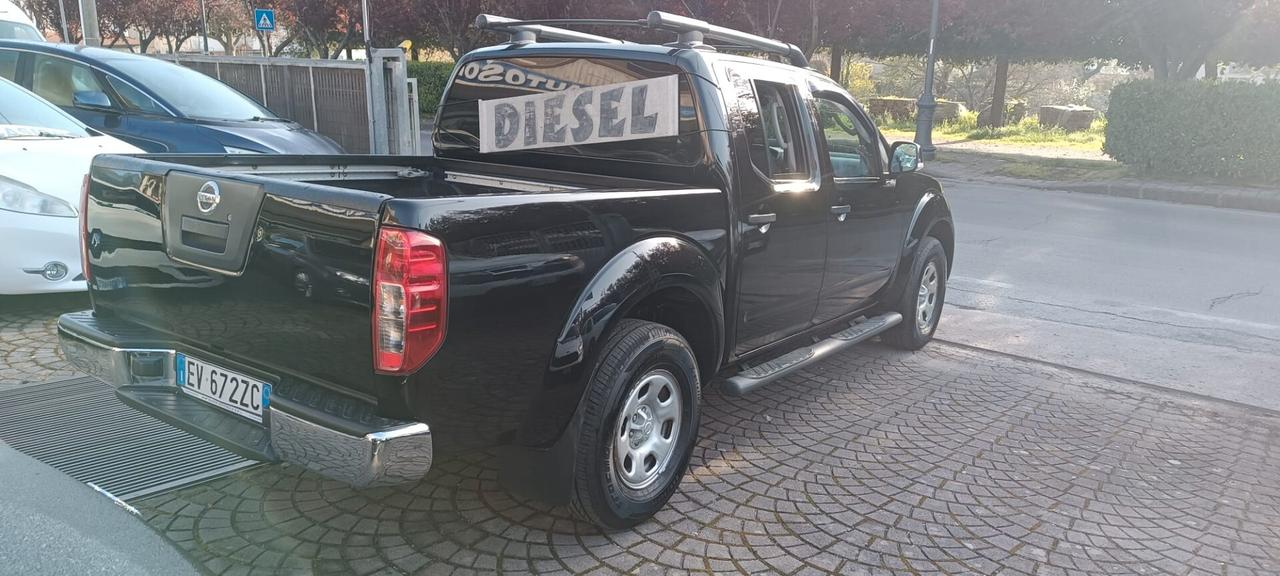 Nissan Navara 2.5 dCi 4 porte Double Cab Sport