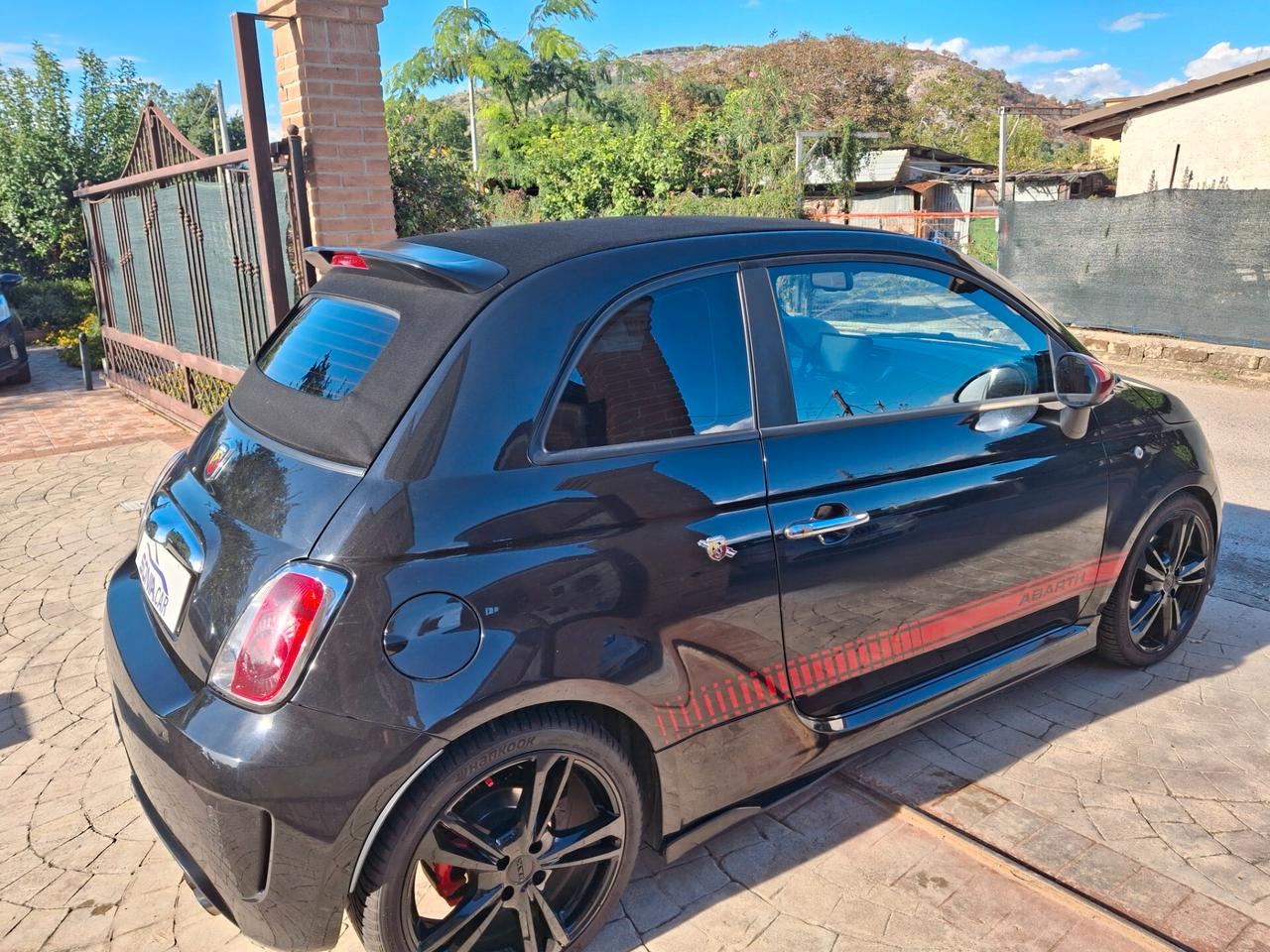 Fiato 500 Abarth modello cabrio e automatica